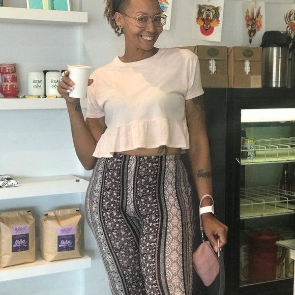 Meet your Posher, Tyshea - Picture 3 of 9